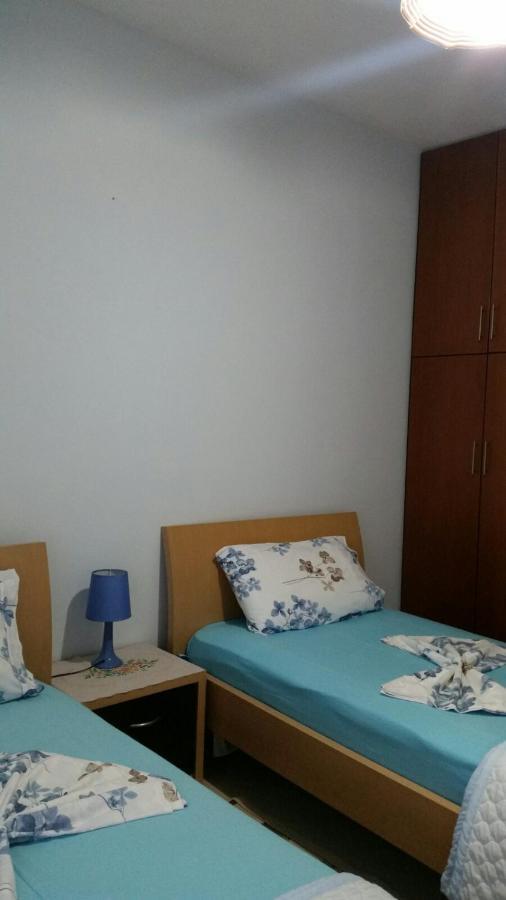 Christos Apartments Sarande Exterior photo