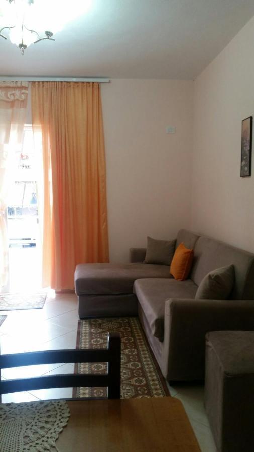 Christos Apartments Sarande Exterior photo