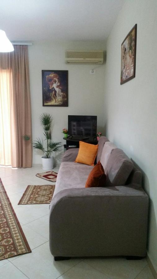 Christos Apartments Sarande Exterior photo